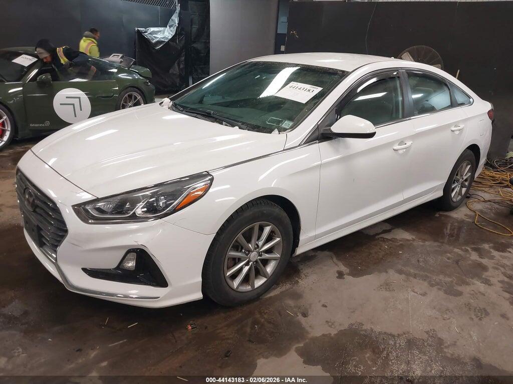 5NPE24AF9KH787899 2019 HYUNDAI SONATA photo no. 2