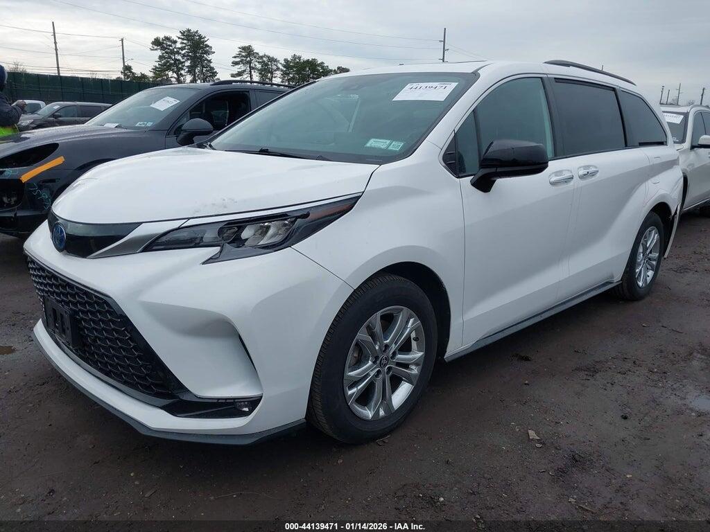 5TDDSKFC4NS050607 2022 TOYOTA SIENNA photo no. 2
