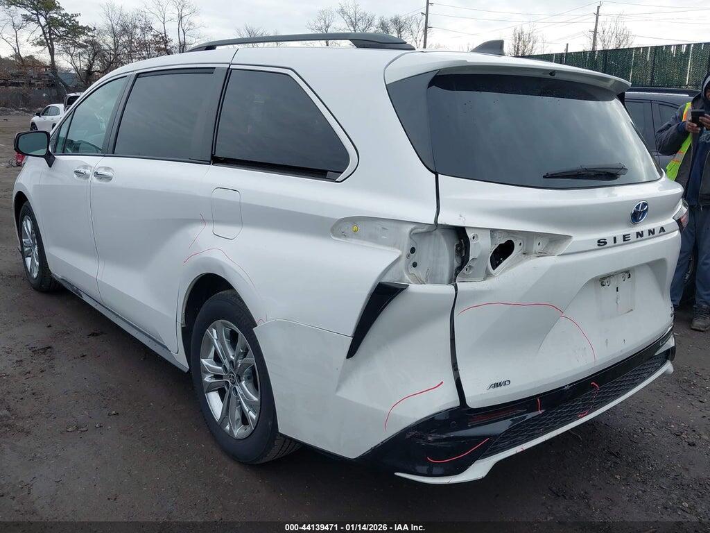 5TDDSKFC4NS050607 2022 TOYOTA SIENNA photo no. 3