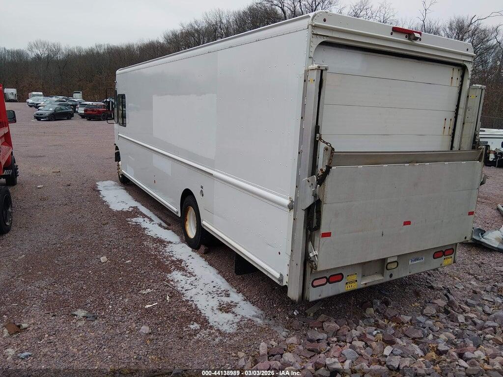 4UZAC3DV0CCBT7203 2012 FREIGHTLINER CHASSIS photo no. 3