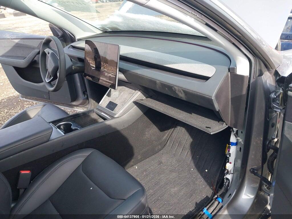 7SAYGDEE0TA479326 2026 TESLA MODEL Y photo no. 5