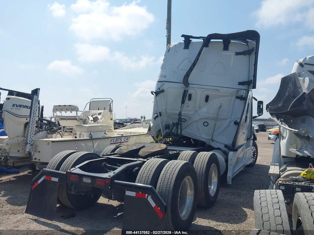 3AKJHHDR0SSVN6957 2025 FREIGHTLINER NEW CASCADIA 126 photo no. 4