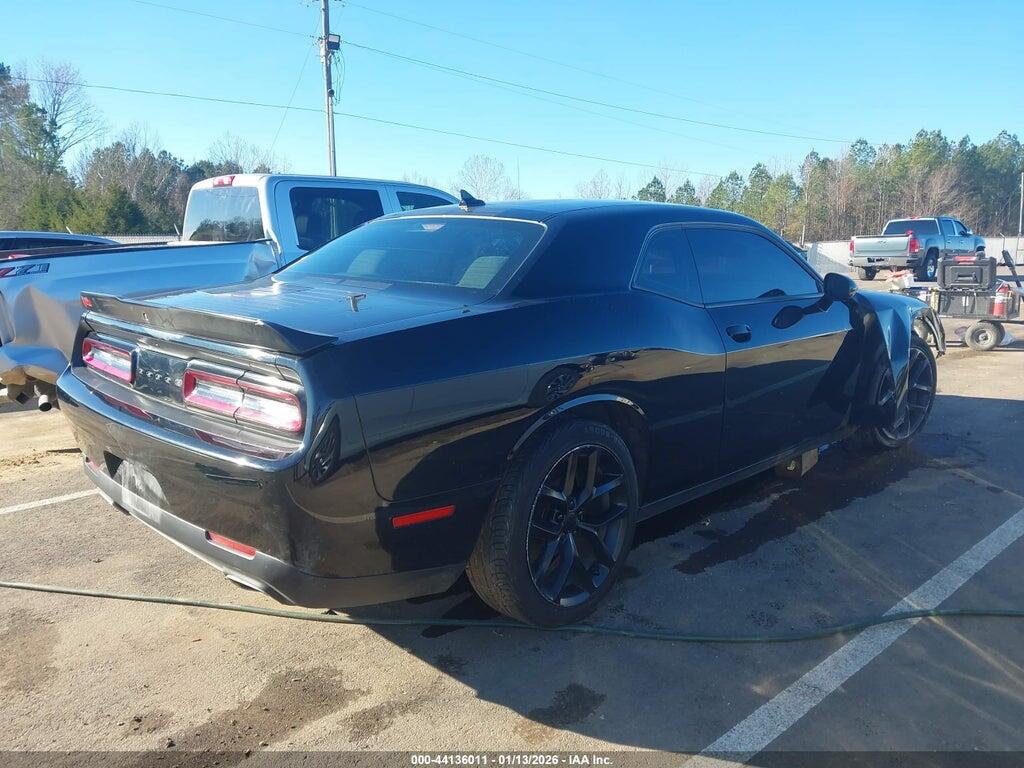 2C3CDZAG4PH582230 2023 DODGE CHALLENGER photo no. 4