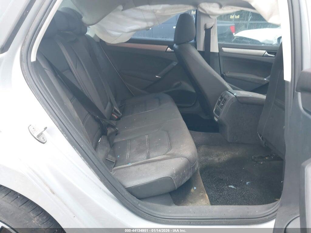 1VWSA7A34MC007977 2021 VOLKSWAGEN PASSAT photo no. 8