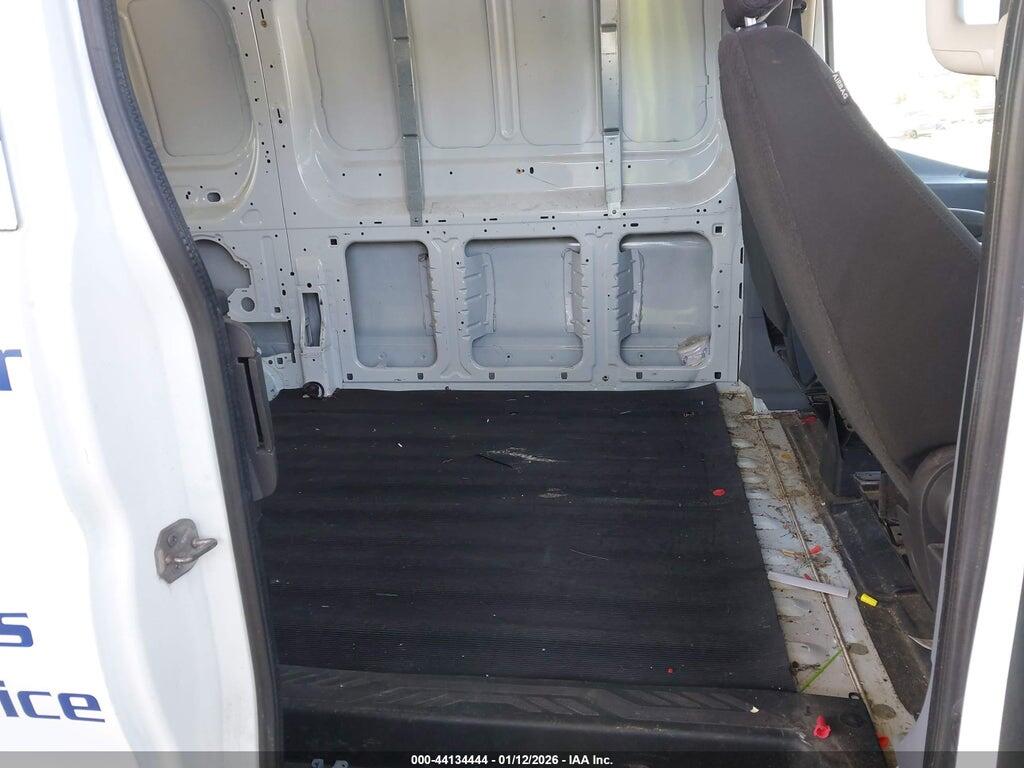 1FTYR1ZM5JKA64643 2018 FORD TRANSIT-250 photo no. 8