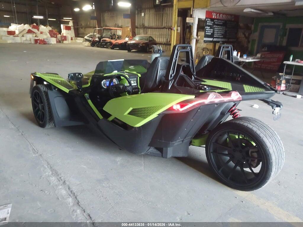 57XAARHB7M8140850 2021 POLARIS SLINGSHOT photo no. 3