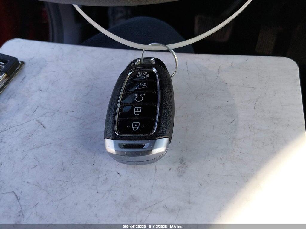 KMHLM4AG7PU594332 2023 HYUNDAI ELANTRA photo no. 11