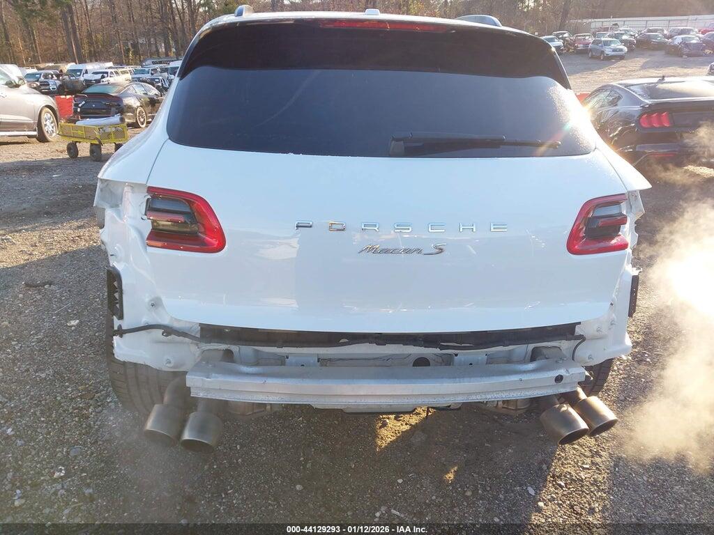 WP1AB2A54HLB13186 2017 PORSCHE MACAN photo no. 6
