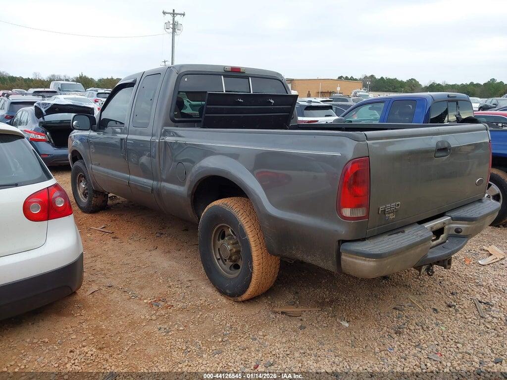 1FTNX20F02EC11156 2002 FORD F-250 photo no. 3