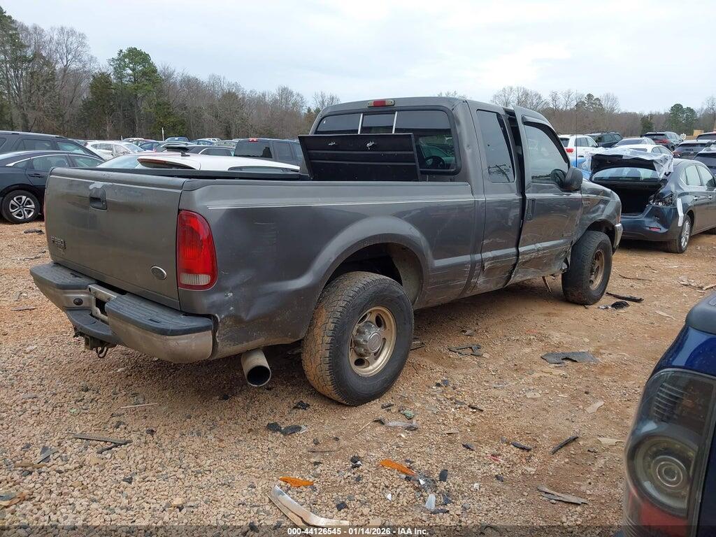 1FTNX20F02EC11156 2002 FORD F-250 photo no. 4