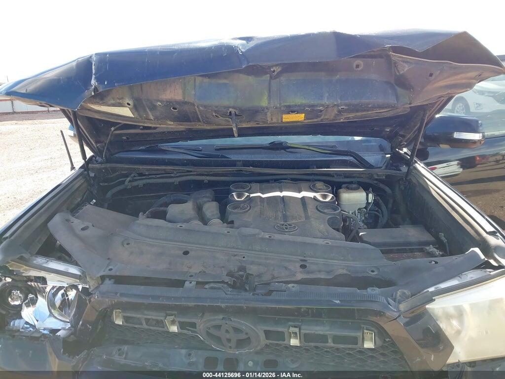 JTEZU5JR8B5028281 2011 TOYOTA 4RUNNER photo no. 10
