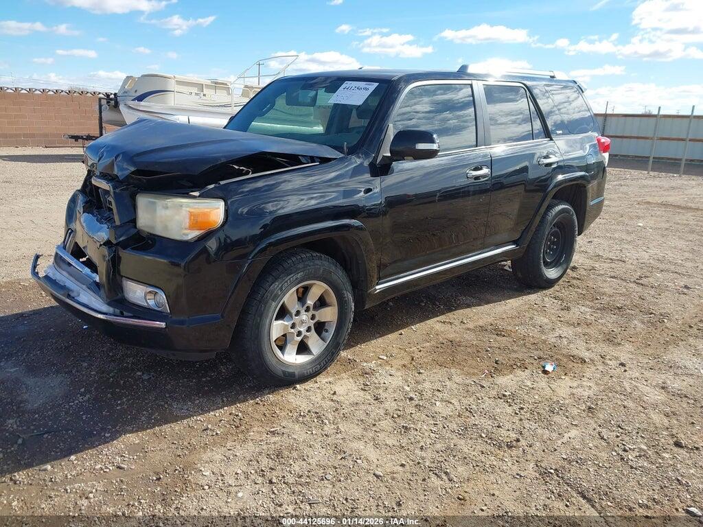 JTEZU5JR8B5028281 2011 TOYOTA 4RUNNER photo no. 2