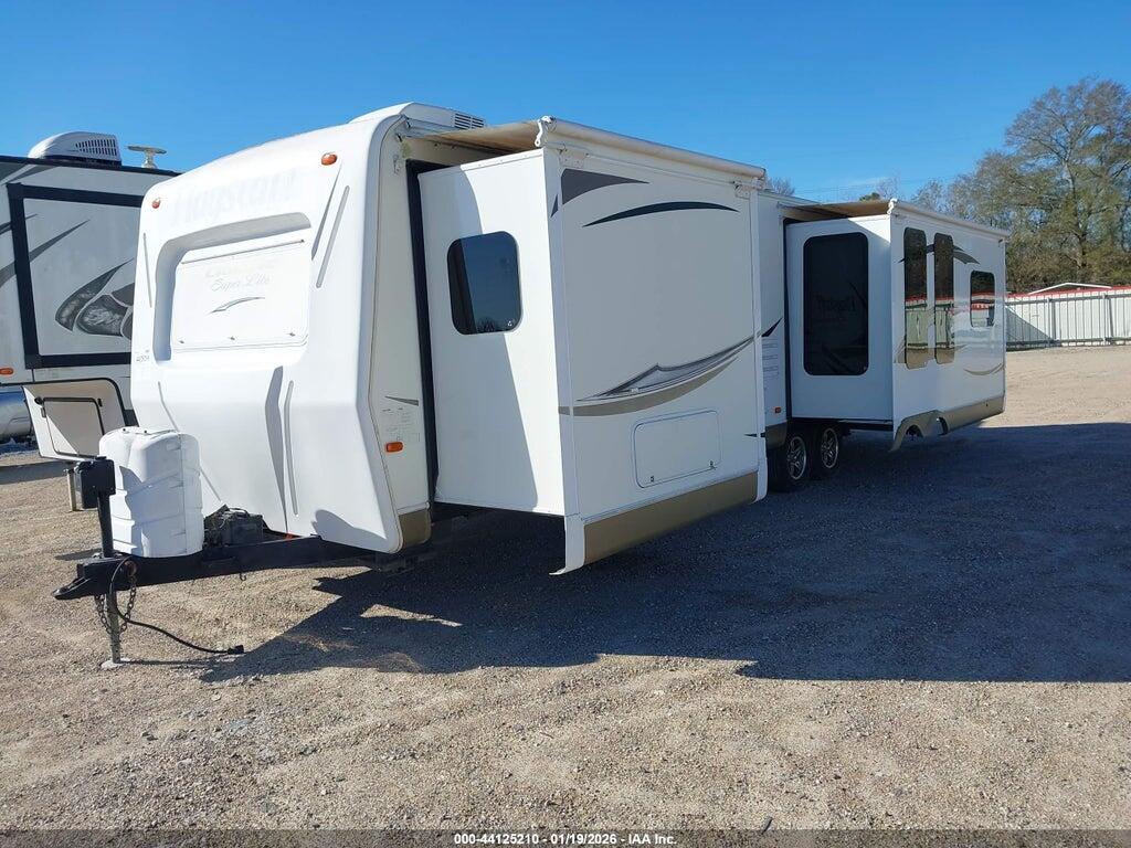 4X4TFLG27D1850450 2013 FLAGSTAFF CLASSIC SUPER LITE S photo no. 2
