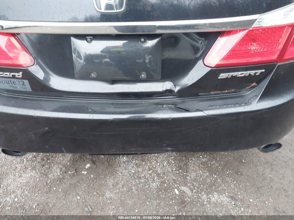 1HGCR2F51DA247322 2013 HONDA ACCORD photo no. 6