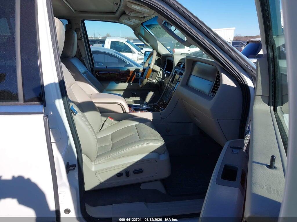 5LMJJ2J5XEEL01434 2014 LINCOLN NAVIGATOR photo no. 5