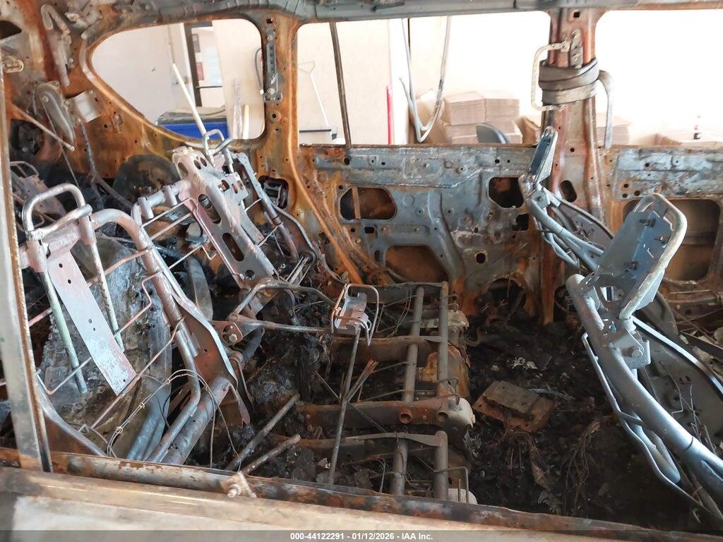 JN8AY2NC0H9512798 2017 NISSAN ARMADA photo no. 8