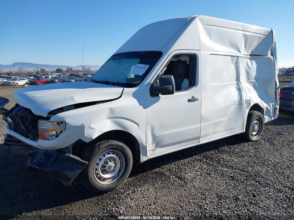 1N6BF0LY2GN813360 2016 NISSAN NV CARGO NV2500 HD photo no. 2