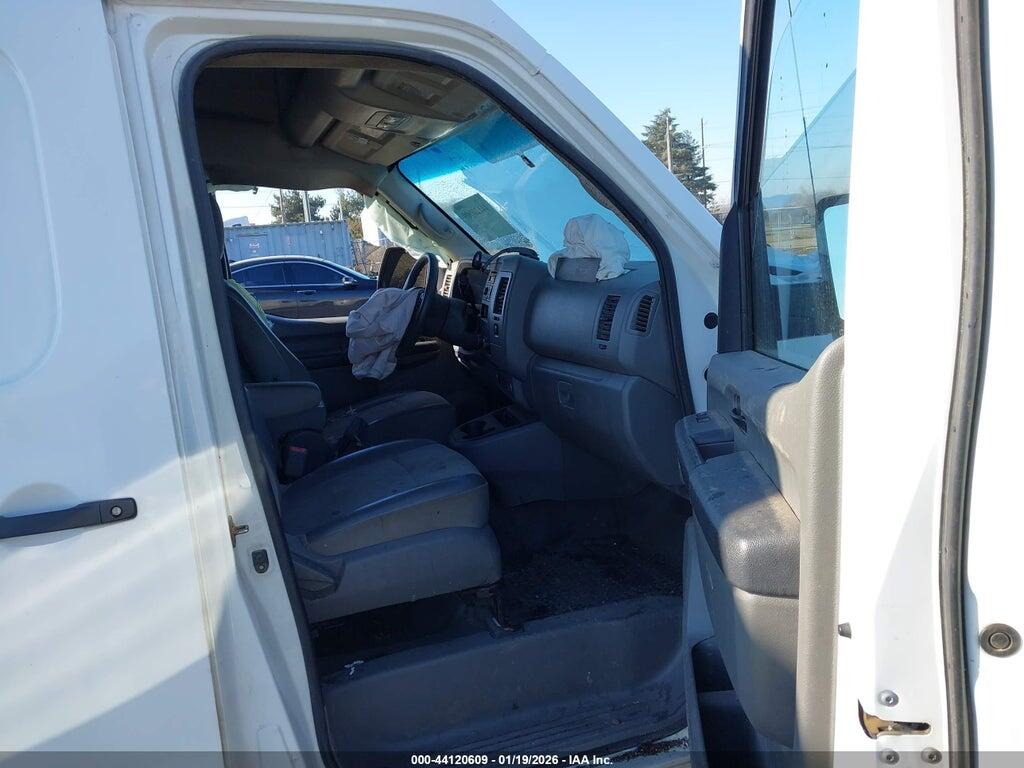 1N6BF0LY2GN813360 2016 NISSAN NV CARGO NV2500 HD photo no. 5