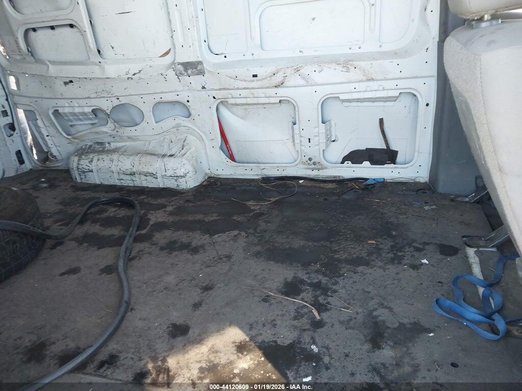 1N6BF0LY2GN813360 2016 NISSAN NV CARGO NV2500 HD photo no. 8