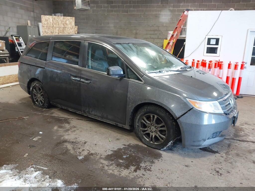 5FNRL5H66DB030440 2013 HONDA ODYSSEY photo no. 1