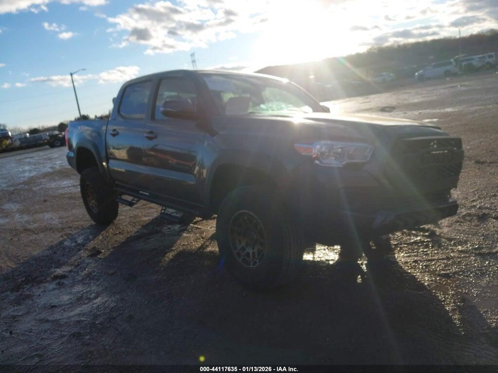 3TMCZ5AN1PM562698 2023 TOYOTA TACOMA photo no. 1