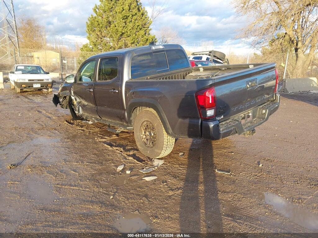 3TMCZ5AN1PM562698 2023 TOYOTA TACOMA photo no. 3