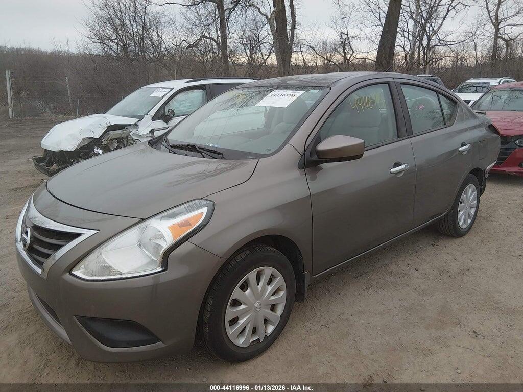 3N1CN7AP2FL841321 2015 NISSAN VERSA photo no. 2