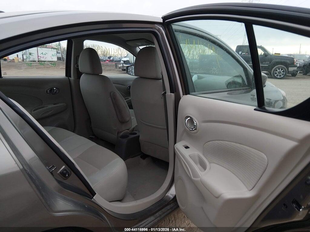 3N1CN7AP2FL841321 2015 NISSAN VERSA photo no. 8