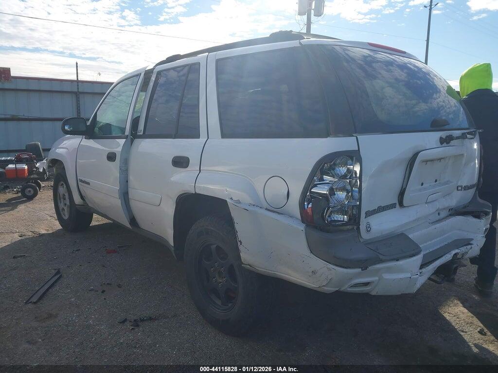 1GNDS13S522485913 2002 CHEVROLET TRAILBLAZER photo no. 3