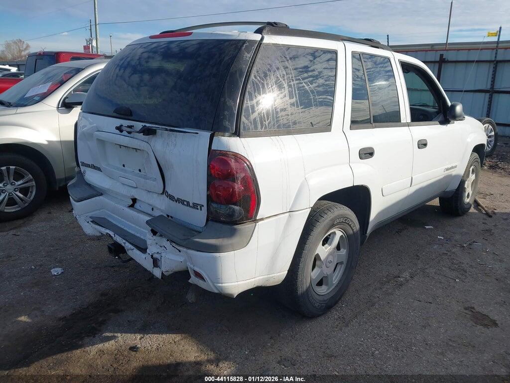 1GNDS13S522485913 2002 CHEVROLET TRAILBLAZER photo no. 4