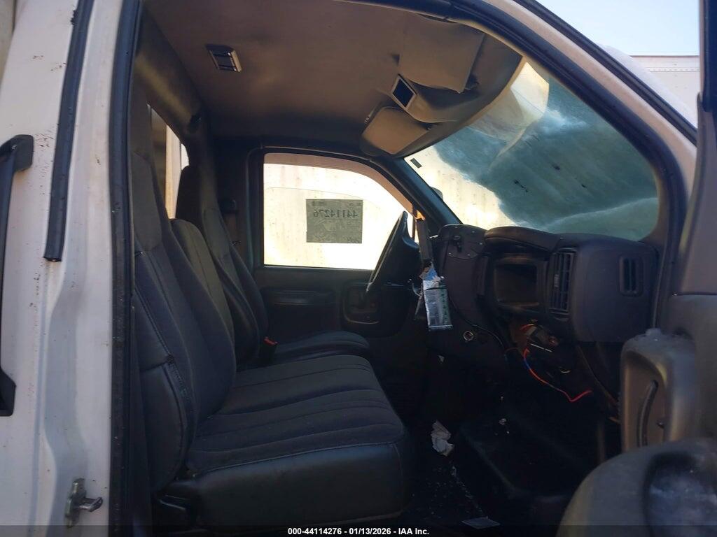 1GDE5C39X9F412449 2009 GMC TC5500 photo no. 5