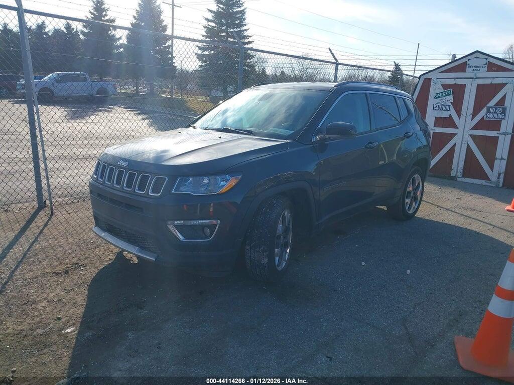 3C4NJCCB4JT205049 2018 JEEP COMPASS photo no. 2