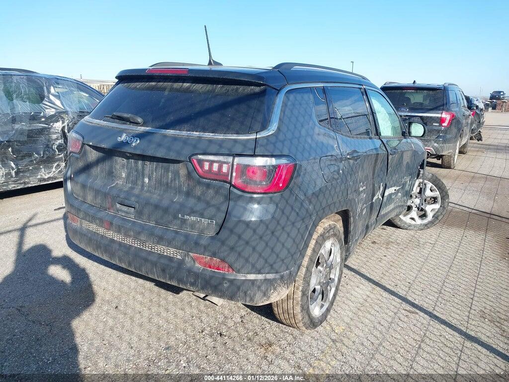 3C4NJCCB4JT205049 2018 JEEP COMPASS photo no. 4