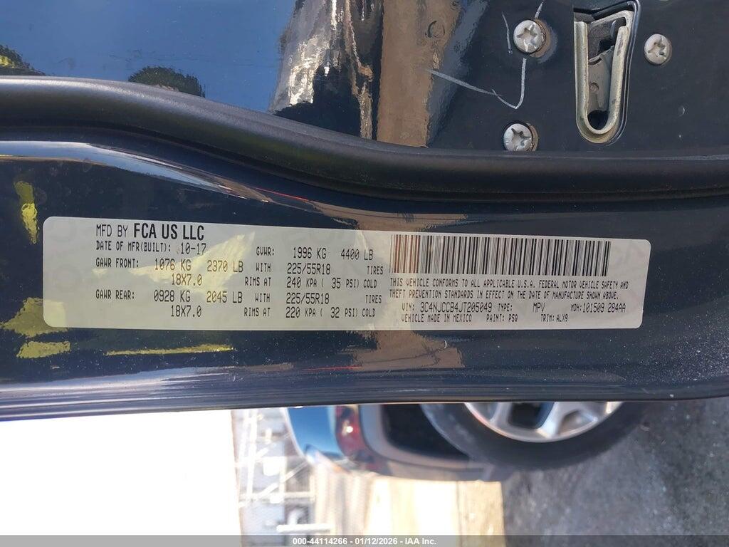 3C4NJCCB4JT205049 2018 JEEP COMPASS photo no. 9