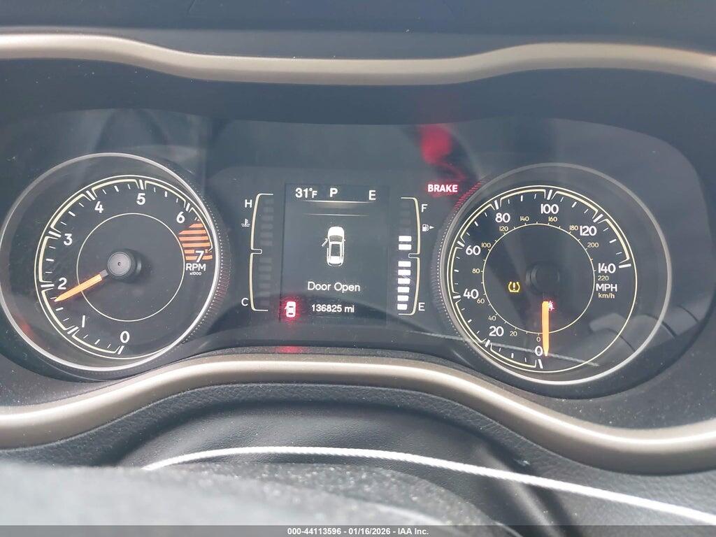 1C4PJLCB5JD620430 2018 JEEP CHEROKEE photo no. 7