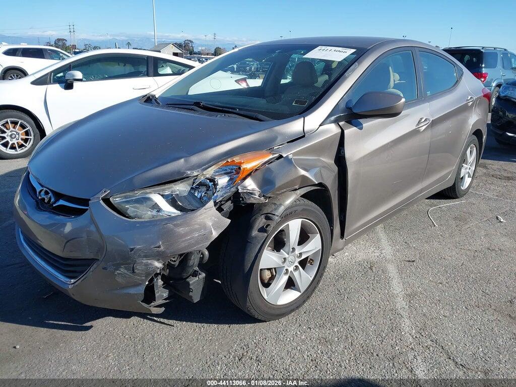 5NPDH4AE4DH270692 2013 HYUNDAI ELANTRA photo no. 2
