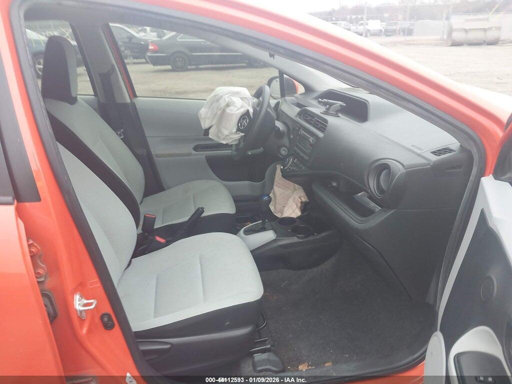 JTDKDTB36E1062445 2014 TOYOTA PRIUS C photo no. 5