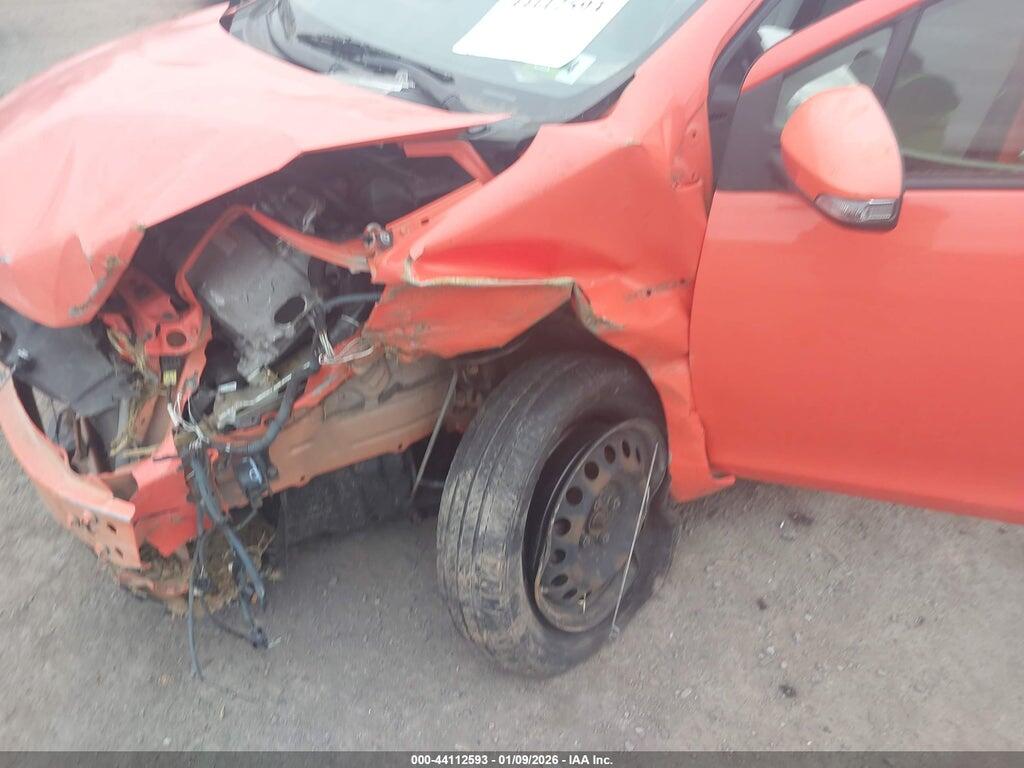 JTDKDTB36E1062445 2014 TOYOTA PRIUS C photo no. 6