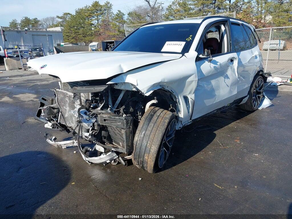 5YMJU0C07N9M18232 2022 BMW X5 M photo no. 2