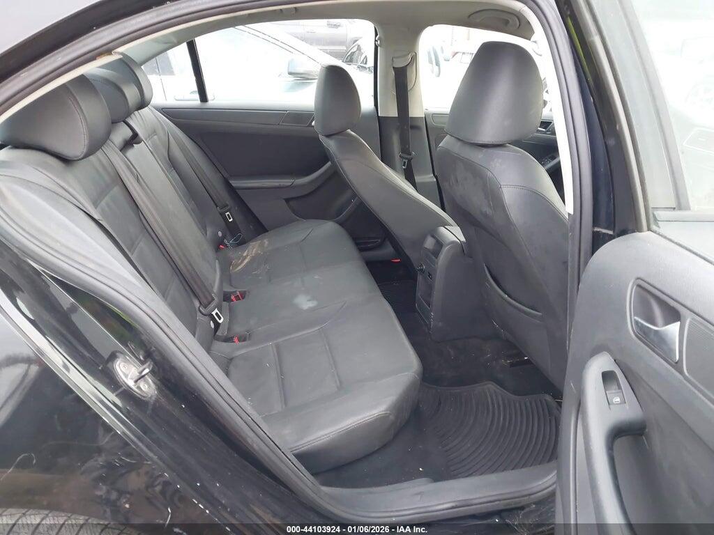 3VWDP7AJXCM337934 2012 VOLKSWAGEN JETTA photo no. 8