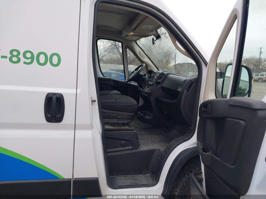 3C6TRVBG9KE501240 2019 RAM PROMASTER 1500 photo no. 5