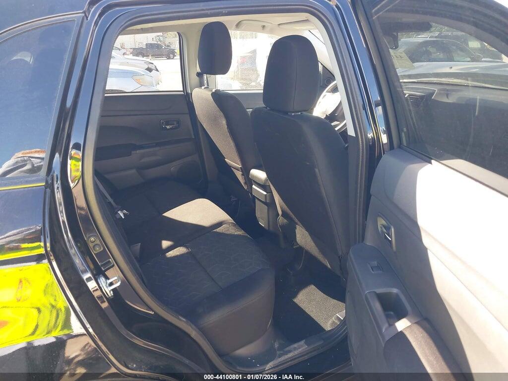 JA4ARUAU6SU012582 2025 MITSUBISHI OUTLANDER SPORT photo no. 8