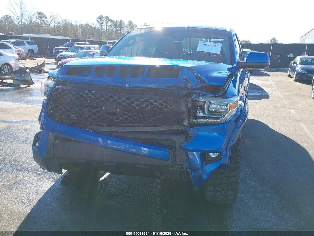 5TFBW5F11JX722705 2018 TOYOTA TUNDRA photo no. 6