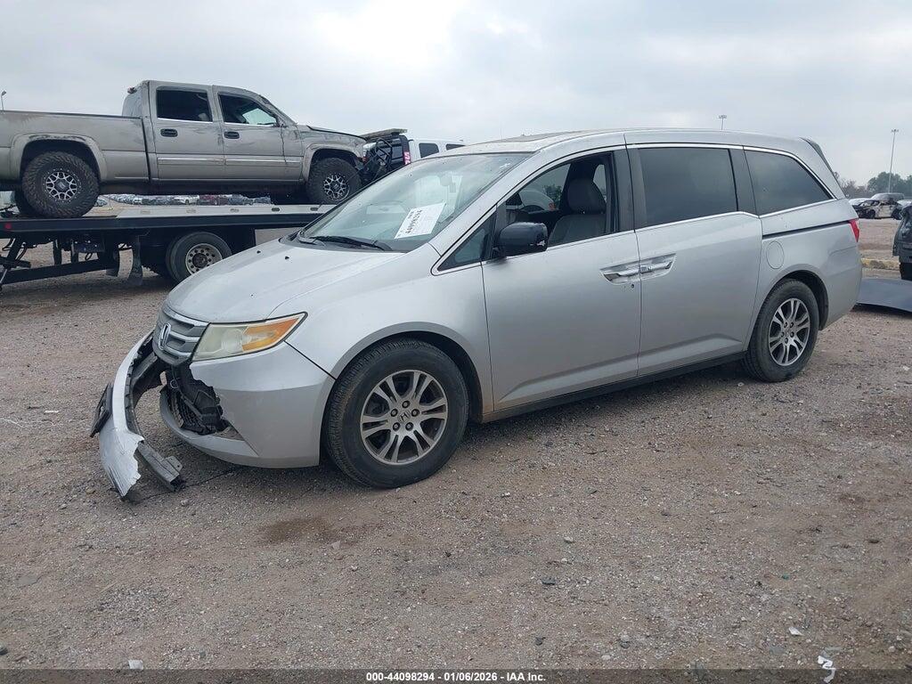 5FNRL5H6XBB064295 2011 HONDA ODYSSEY photo no. 2