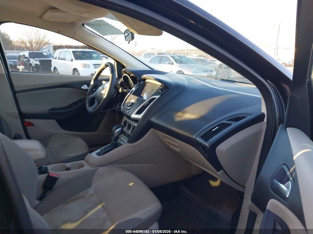 1FADP3K25DL135885 2013 FORD FOCUS photo no. 5