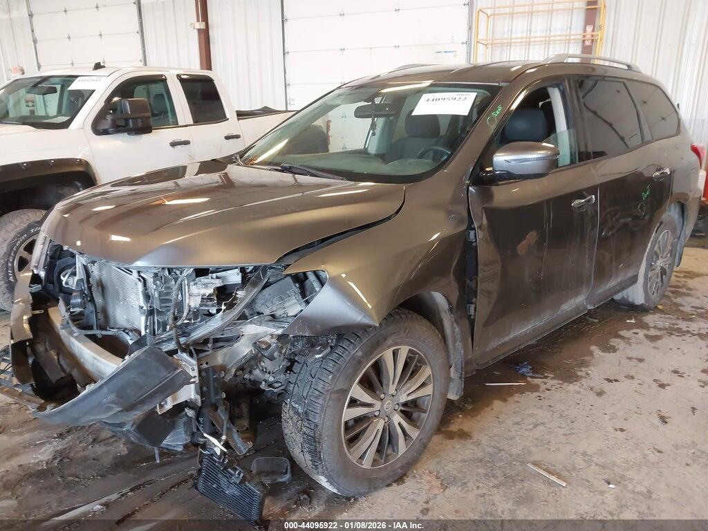 5N1DR2MM0HC693805 2017 NISSAN PATHFINDER photo no. 2