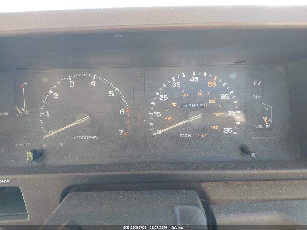 JT2SV16E1D0034322 1983 TOYOTA CAMRY photo no. 7