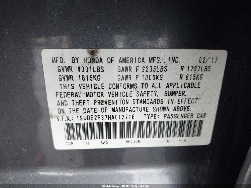 19UDE2F37HA012718 2017 ACURA ILX photo no. 9