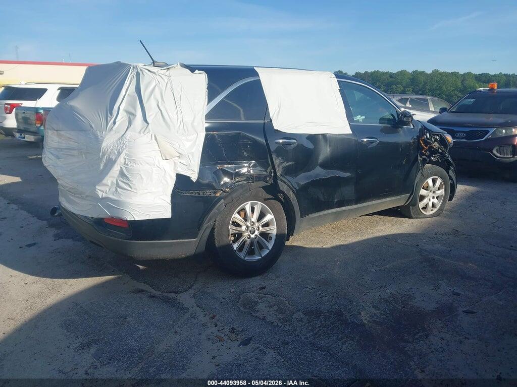 5XYPG4A35KG577338 2019 KIA SORENTO photo no. 4