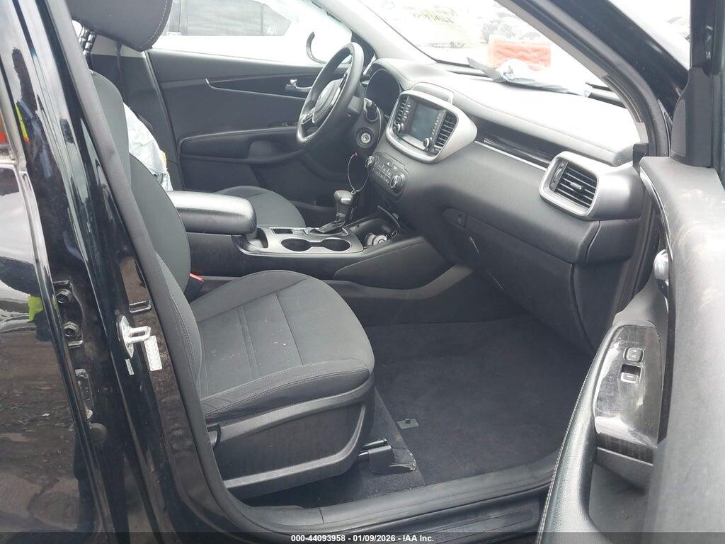 5XYPG4A35KG577338 2019 KIA SORENTO photo no. 5